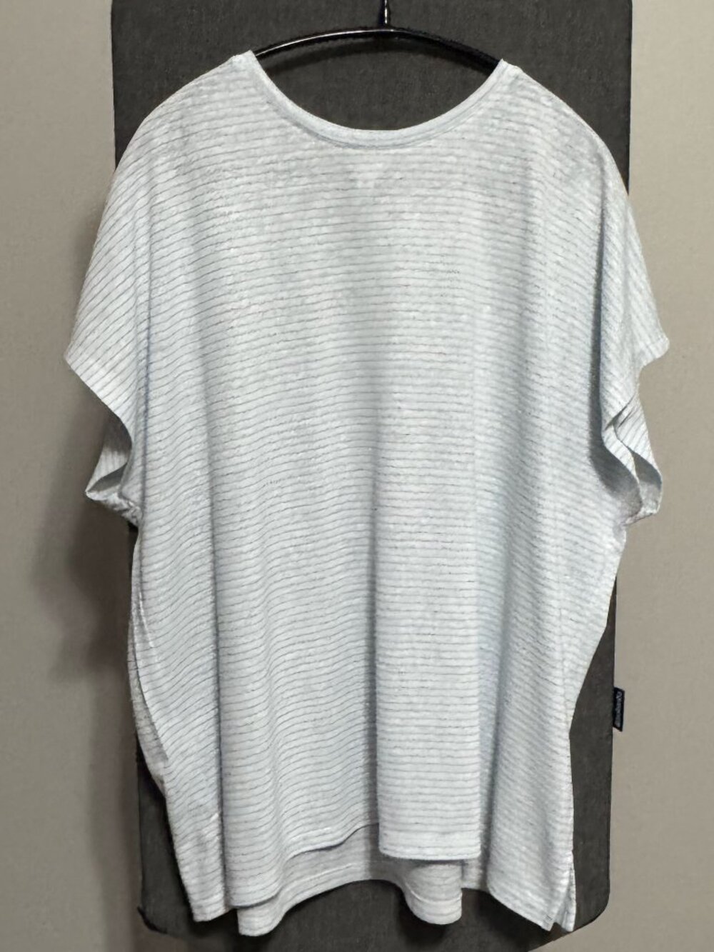 Banana Republic Factory Linen Blend Short Sleeve Tee